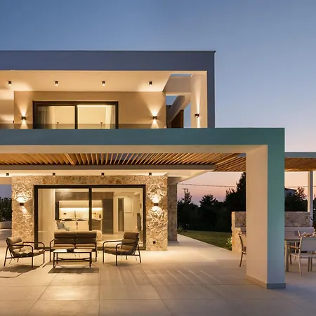 Aria Infinity